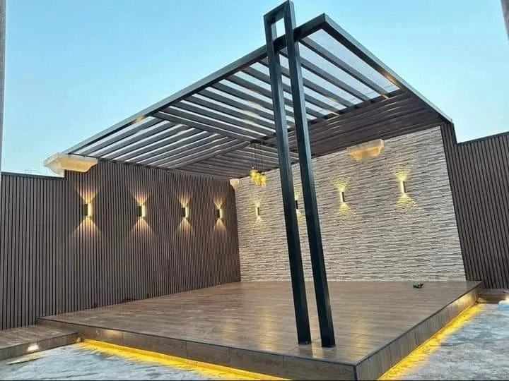 المظلات والبرجولات